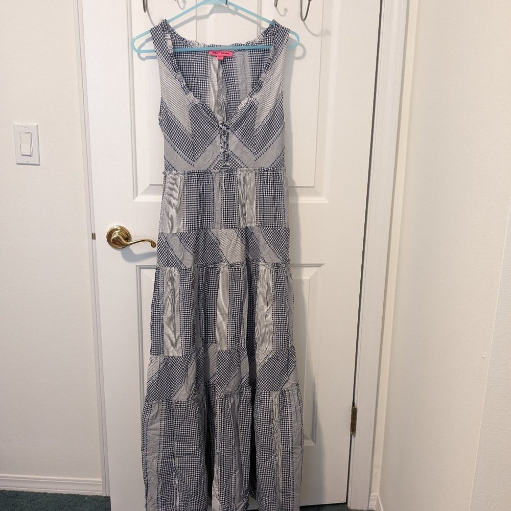 NWOT Betsey Johnson Maxi Dress